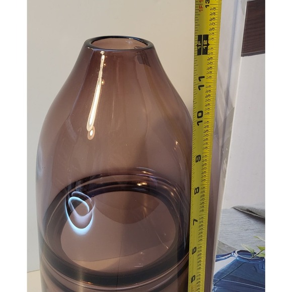 Casamotion Hand Blown Decorative Glass Vase - Picture 3 of 9